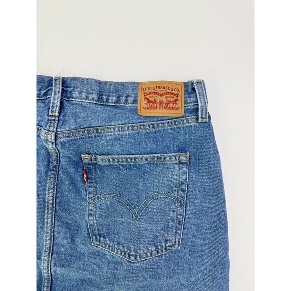 Levis icon denim skirt - size 32 - Picture 6 of 8